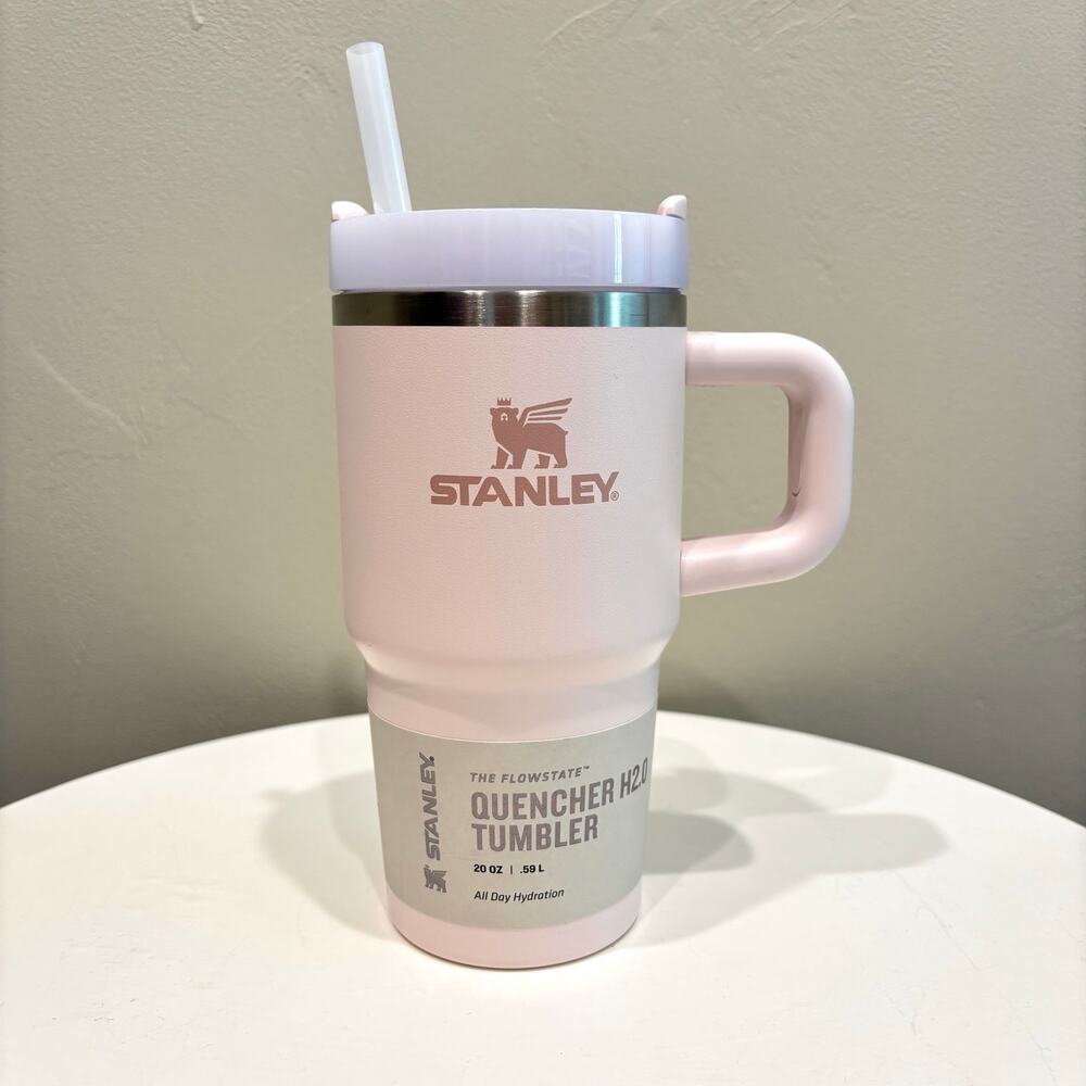 Stanley Quencher H2.0 Tumbler 20 oz Light Pink NEW